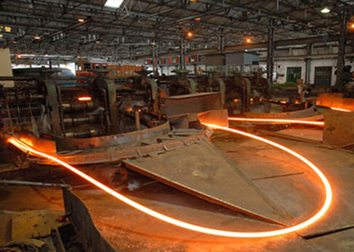 Molten steel